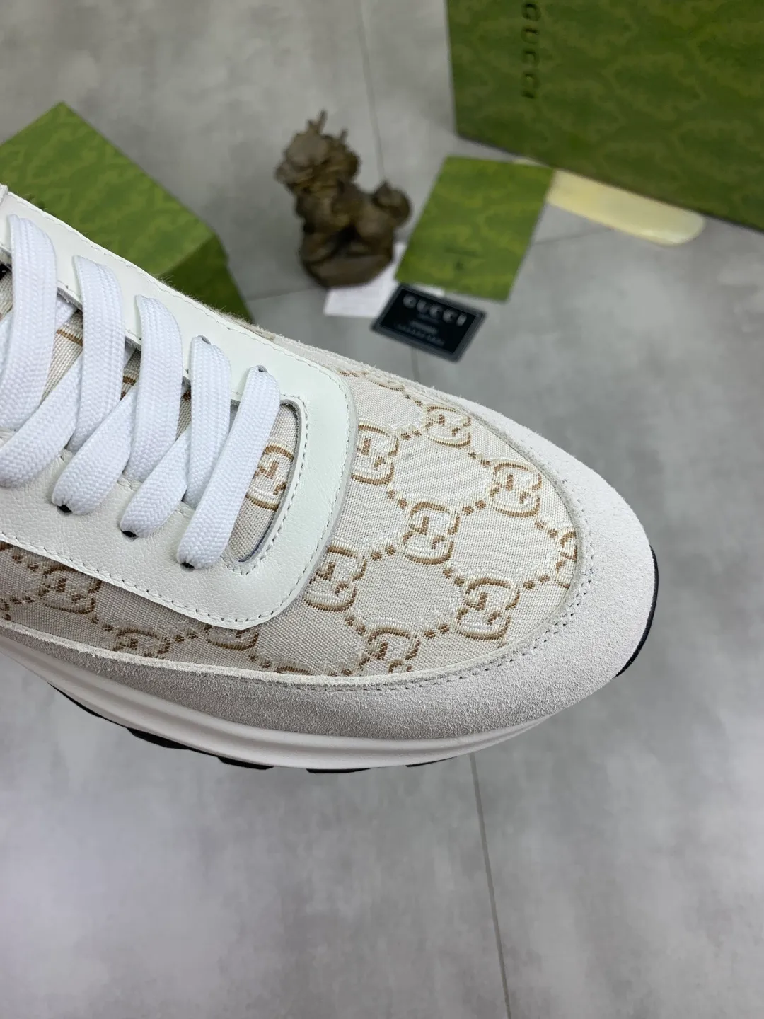 Men's shoes 💰P440💰[New model] (GUCCI) official website's latest 🎁🎁casual and fashionable men's shoes👟, hot style💥 style is simple and elegant, exclusive for trendy men. Unique official website's latest brand double G element 👑Gucci original style Decoration, fashionable and generous, made of original frosted calfskin ✅ fully imported first-layer pigskin lining, the official website specifies wear-resistant, lightweight original rubber casual outsole, classic model taken in real life 🎬38-44 (customized for 45) 4️⃣ colors available